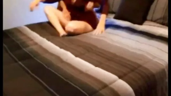 Дивимося телевізор і сексом порно відео онлайн безкоштовно займаємося.