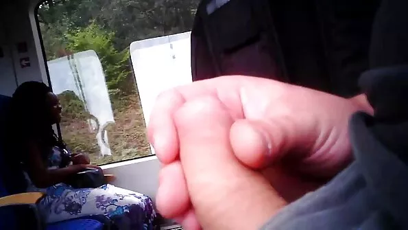 Сусід зайшов у потрібний час і поставив мене порно відео безкоштовне на коліна.