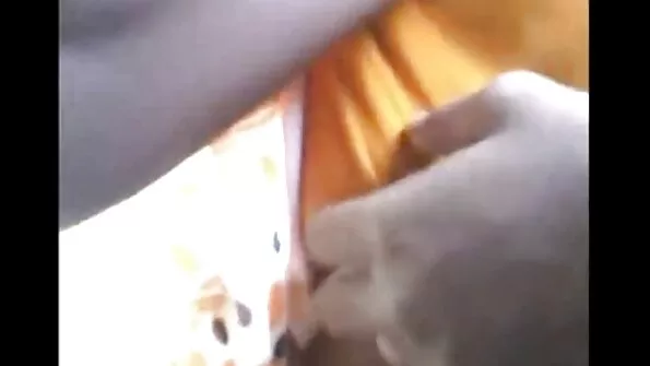 Порно з вісімнадцятирічної першокурсницею. відео порно безкоштовно