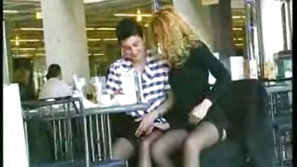 Сука продовжує фліртувати зі мною жорсткий трах секс відео безкоштовно гучні стогін.
